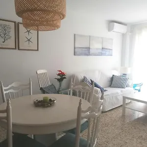 Piso Familiar Con Piscina Y Aparcamiento En Apartamento Torre Del Mar